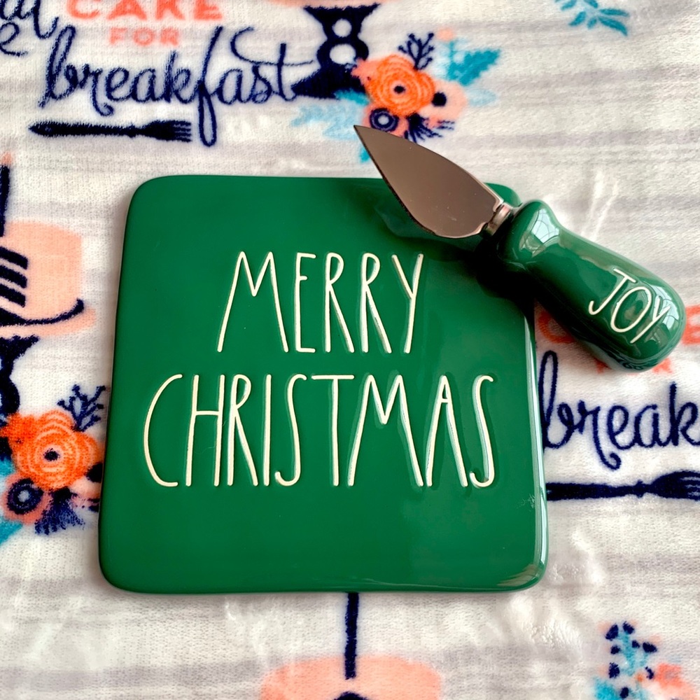 Rae Dunn Green Merry Christmas Cheese Board Set